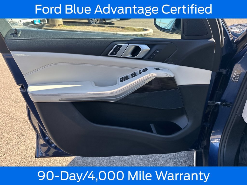 Used 2019 BMW X5 xDrive40i w/ Convenience Package AWD/4WD image 14