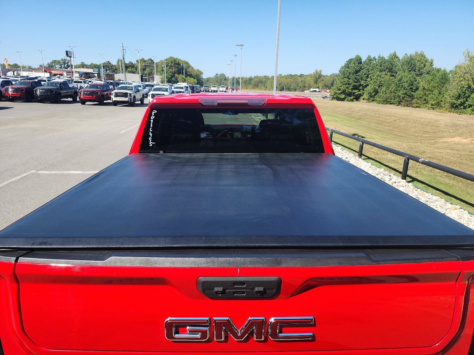 Used 2023 GMC Sierra 1500 SLE AWD/4WD image 8