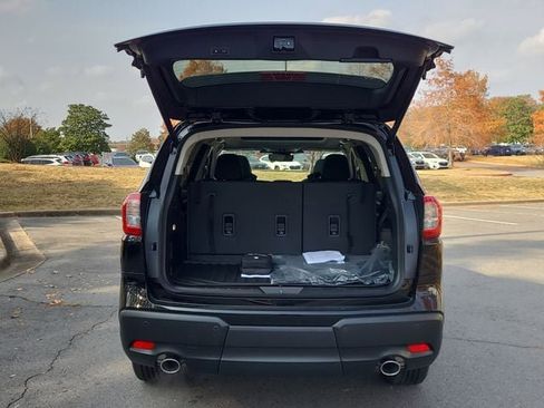 New 2026 Subaru Ascent Limited Bronze image 16