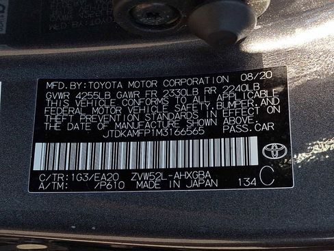 Used 2021 Toyota Prius Prime Limited FWD image 25