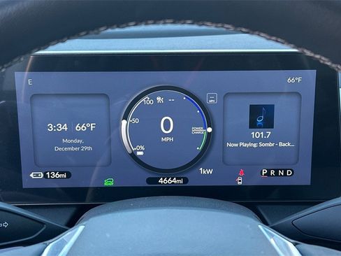 Used 2024 Honda Prologue Touring image 24