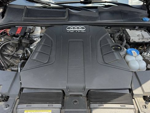 Used 2017 Audi Q7 3.0T Premium Plus AWD/4WD image 9