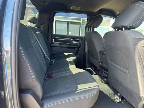 Used 2025 RAM 2500 Big Horn AWD/4WD image 14
