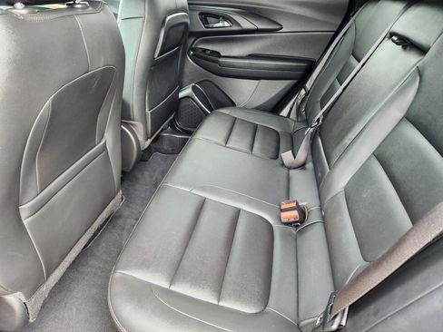 Used 2023 Chevrolet TrailBlazer ACTIV FWD image 29