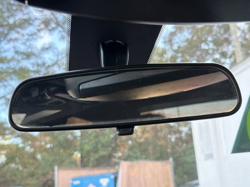 Used 2023 Dodge Charger SXT w/ Blacktop Package image 23