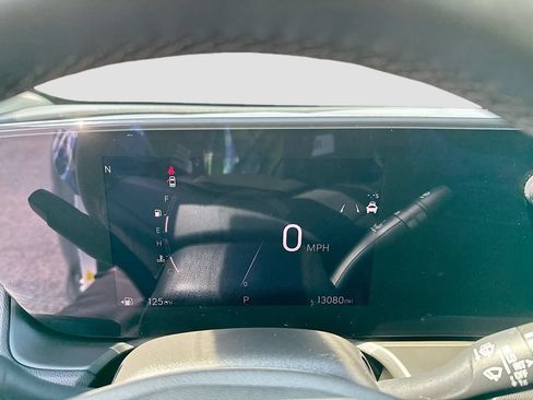 Used 2025 Buick Encore GX Sport Touring w/ Comfort Package FWD image 14