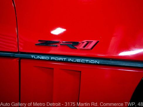 Used 1990 Chevrolet Corvette ZR-1 RWD image 29