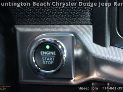 Used 2023 Ford F150 Raptor w/ Raptor Carbon Fiber Package image 35