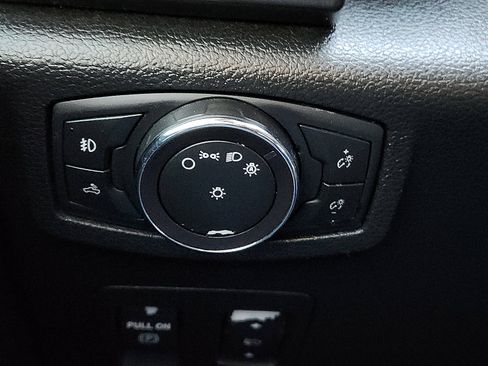 Used 2019 Ford F150 XLT w/ Equipment Group 302A Luxury image 16