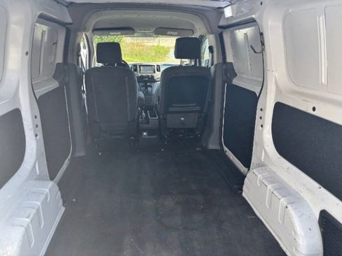 Used 2019 Nissan NV200 SV image 6