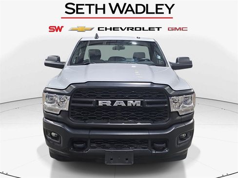 Used 2022 RAM 2500 Tradesman image 2