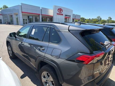 Used 2024 Toyota RAV4 XLE FWD image 7