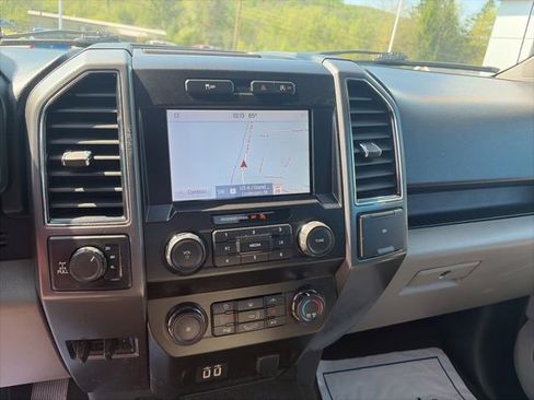 Used 2020 Ford F150 XLT w/ Equipment Group 302A Luxury AWD/4WD image 3