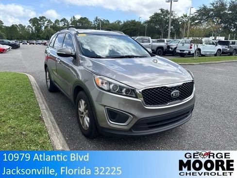 Used 2016 Kia Sorento FWD w/ LX Convenience Package image 1