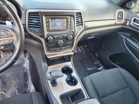 Used 2014 Jeep Grand Cherokee Laredo w/ Quick Order Package 23E image 20