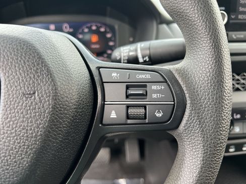 Used 2024 Honda Accord EX image 33