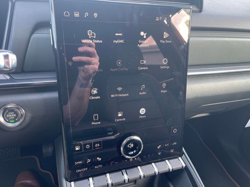 New 2026 GMC Terrain AT4 image 13