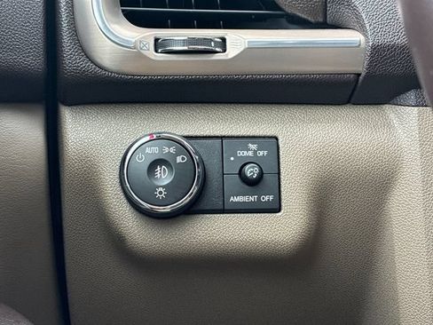 Used 2016 GMC Acadia Denali FWD image 26