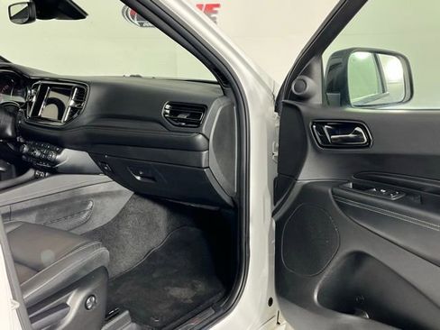 Used 2022 Dodge Durango GT image 33