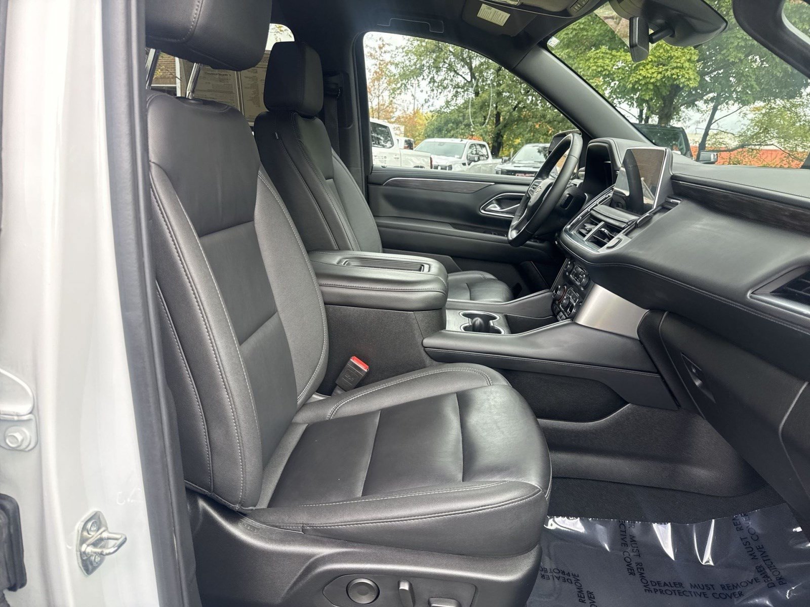 Used 2024 Chevrolet Suburban LT AWD/4WD image 26