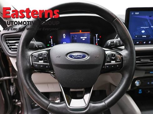 Used 2023 Ford Escape SE FWD image 10