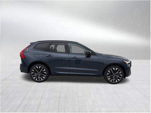 New 2026 Volvo XC60 B5 Ultra w/ Protection Package Premier image 4