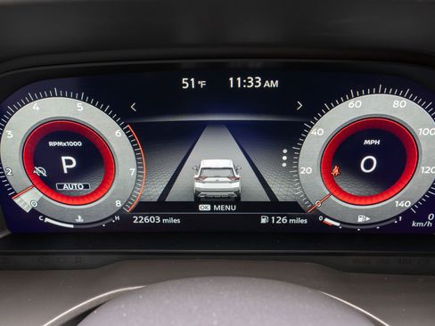 Used 2023 Nissan Rogue Platinum image 25