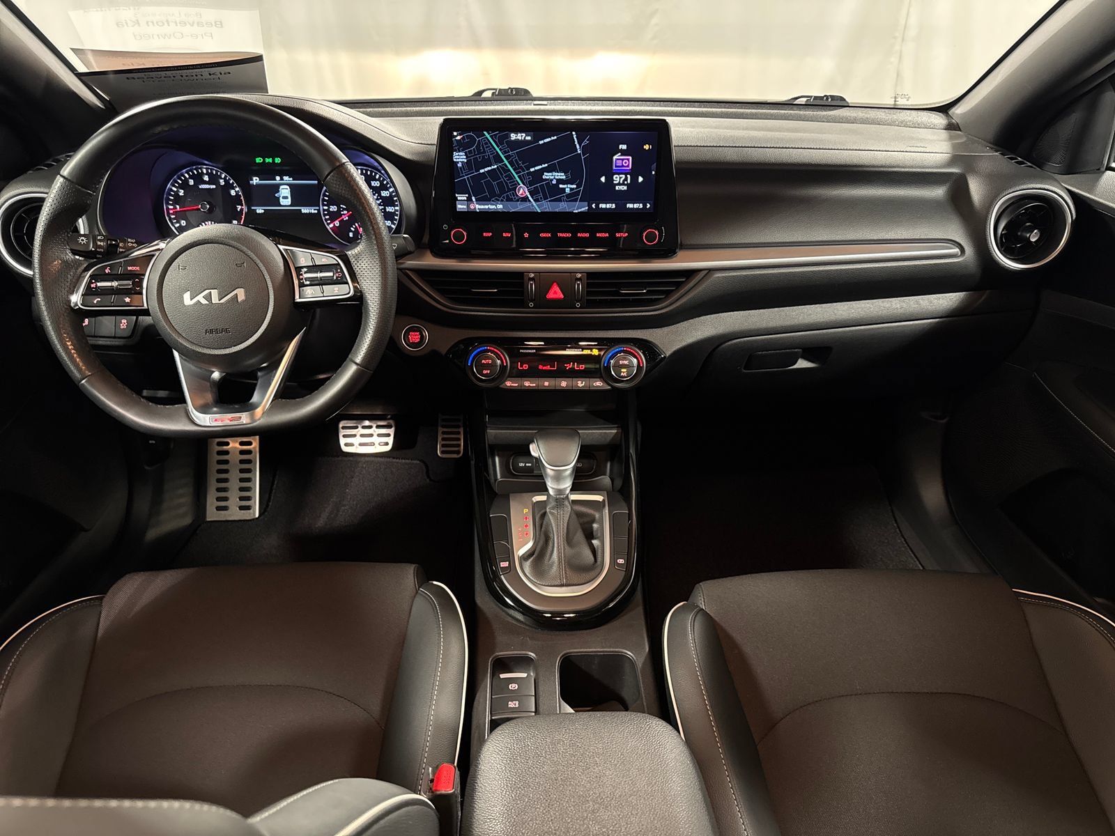 Used 2022 Kia Forte GT-Line w/ GT-Line Technology Package FWD image 4