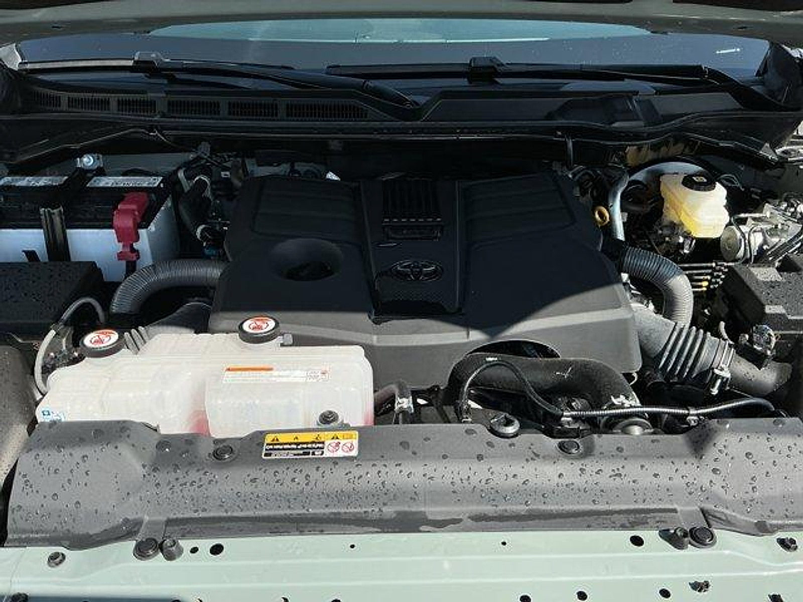Certified 2025 Toyota Tundra SR5 AWD/4WD image 19