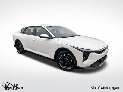 New 2025 Kia K4 EX
