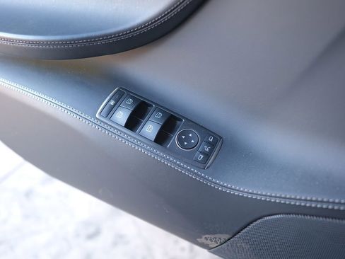 Used 2018 Tesla Model S 75D image 11