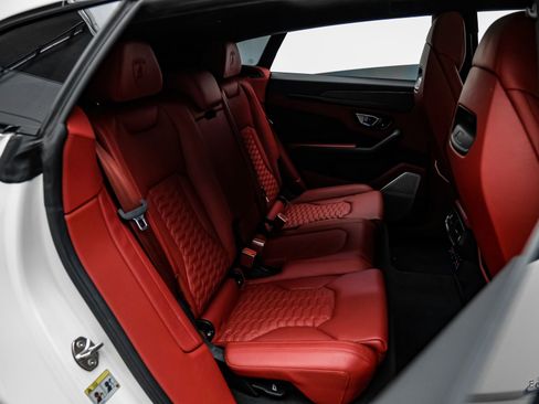 Used 2022 Lamborghini Urus image 87