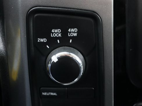 Used 2018 RAM 3500 Big Horn w/ Sport Appearance Group image 30