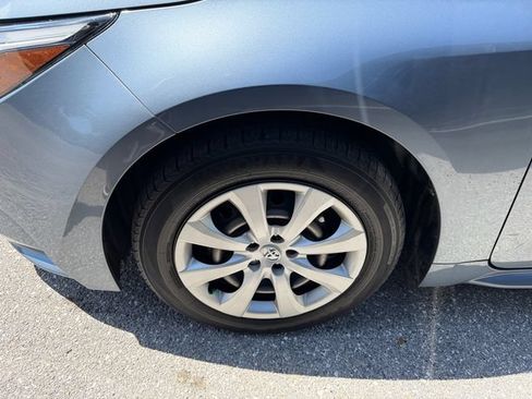 Used 2024 Toyota Corolla LE FWD image 4