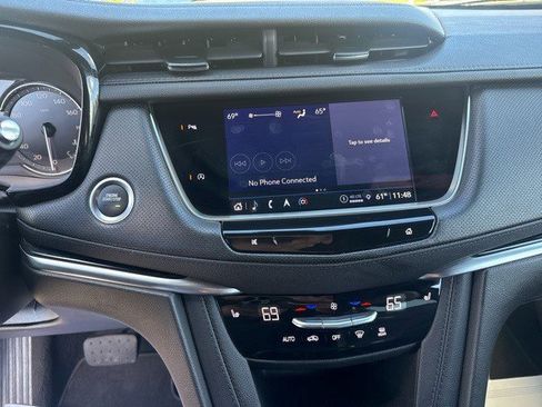 Certified 2025 Cadillac XT5 Premium Luxury image 26