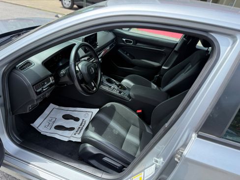 Used 2024 Honda Civic Sport image 16