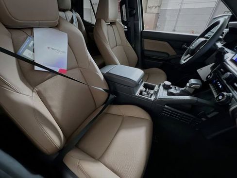 New 2026 Toyota 4Runner Limited image 28