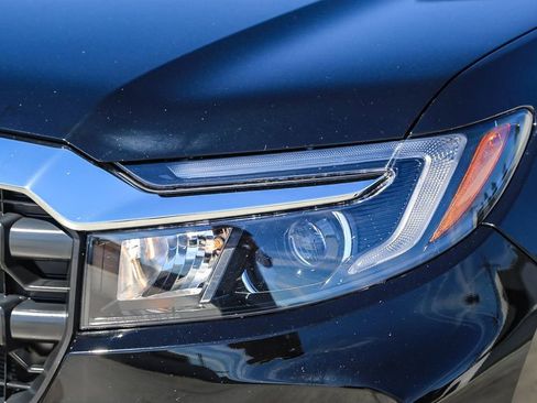 Used 2025 Honda Ridgeline RTL image 5