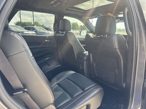 Used 2023 Dodge Durango R/T w/ Tow 'N Go Package AWD/4WD image 13