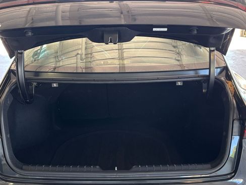 Used 2025 Kia K4 LXS image 31