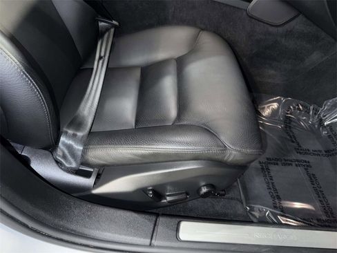 Used 2023 Volvo S60 T8 Plus w/ Climate Package image 15