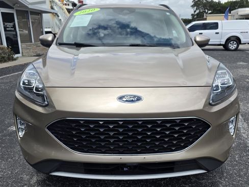 Used 2020 Ford Escape Titanium image 11