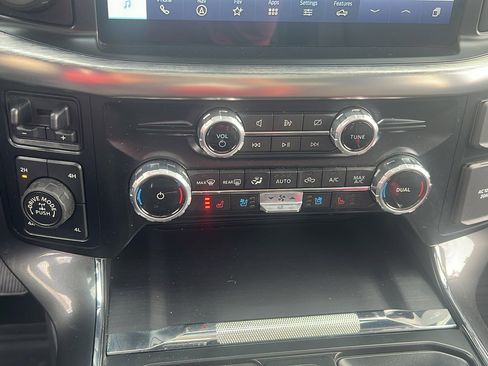 Used 2023 Ford F150 Lariat w/ Equipment Group 502A High image 26