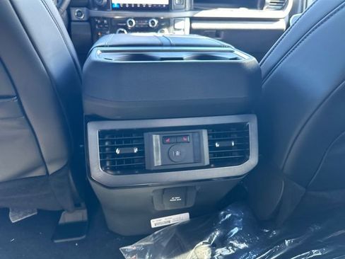 New 2026 Ford F250 Platinum w/ FX4 Off-Road Package image 22