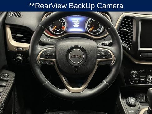 Used 2014 Jeep Cherokee Limited w/ Luxury Group image 8