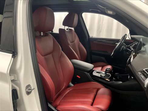 Used 2023 BMW X3 M40i w/ Premium Package image 11