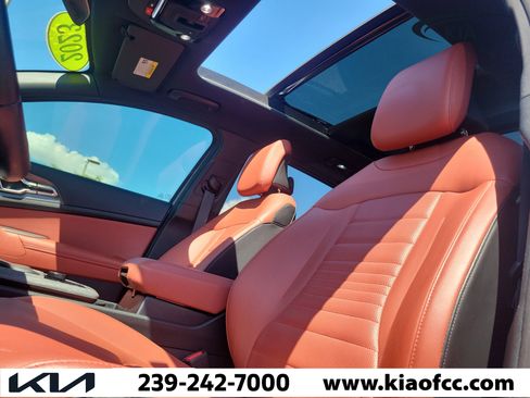 Certified 2023 Kia Sportage SX FWD image 22