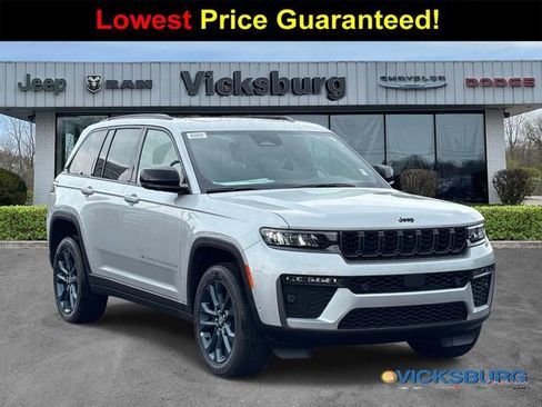 New 2026 Jeep Grand Cherokee Limited AWD/4WD image 1