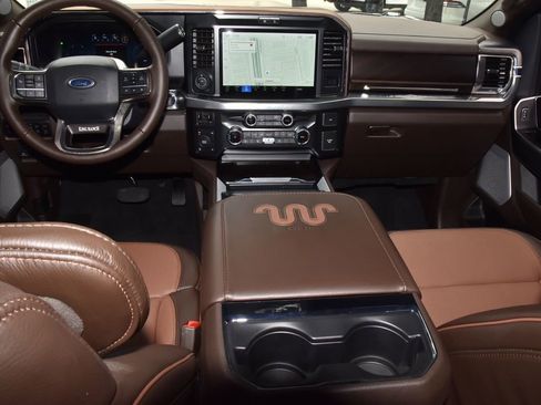 Certified 2025 Ford F250 King Ranch AWD/4WD image 16