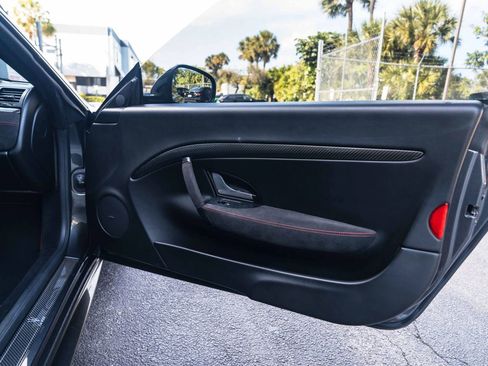 Used 2017 Maserati GranTurismo Sport RWD image 26